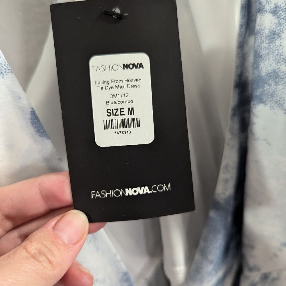 Fashion Nova falling from heaven blue white tie dye riffle hi-lo wrap dress M - Picture 7 of 7